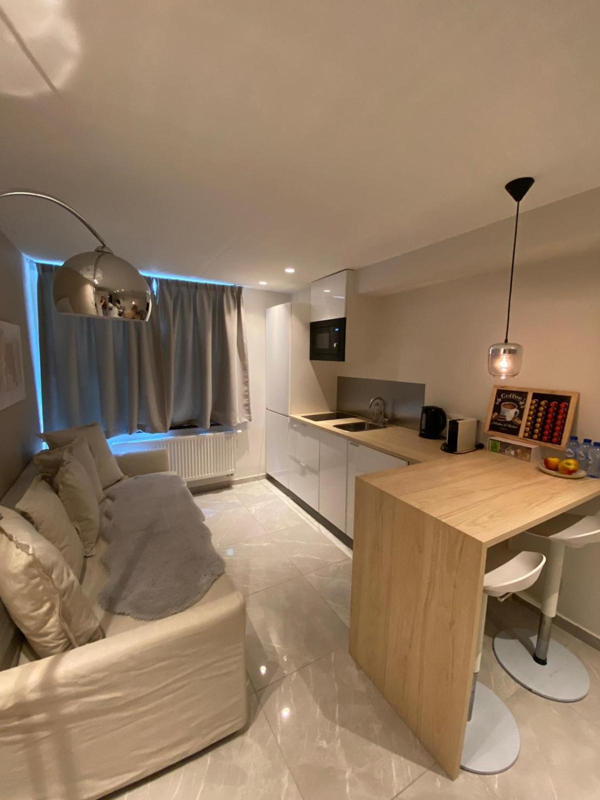 Archimede Suites Брюссель Экстерьер фото